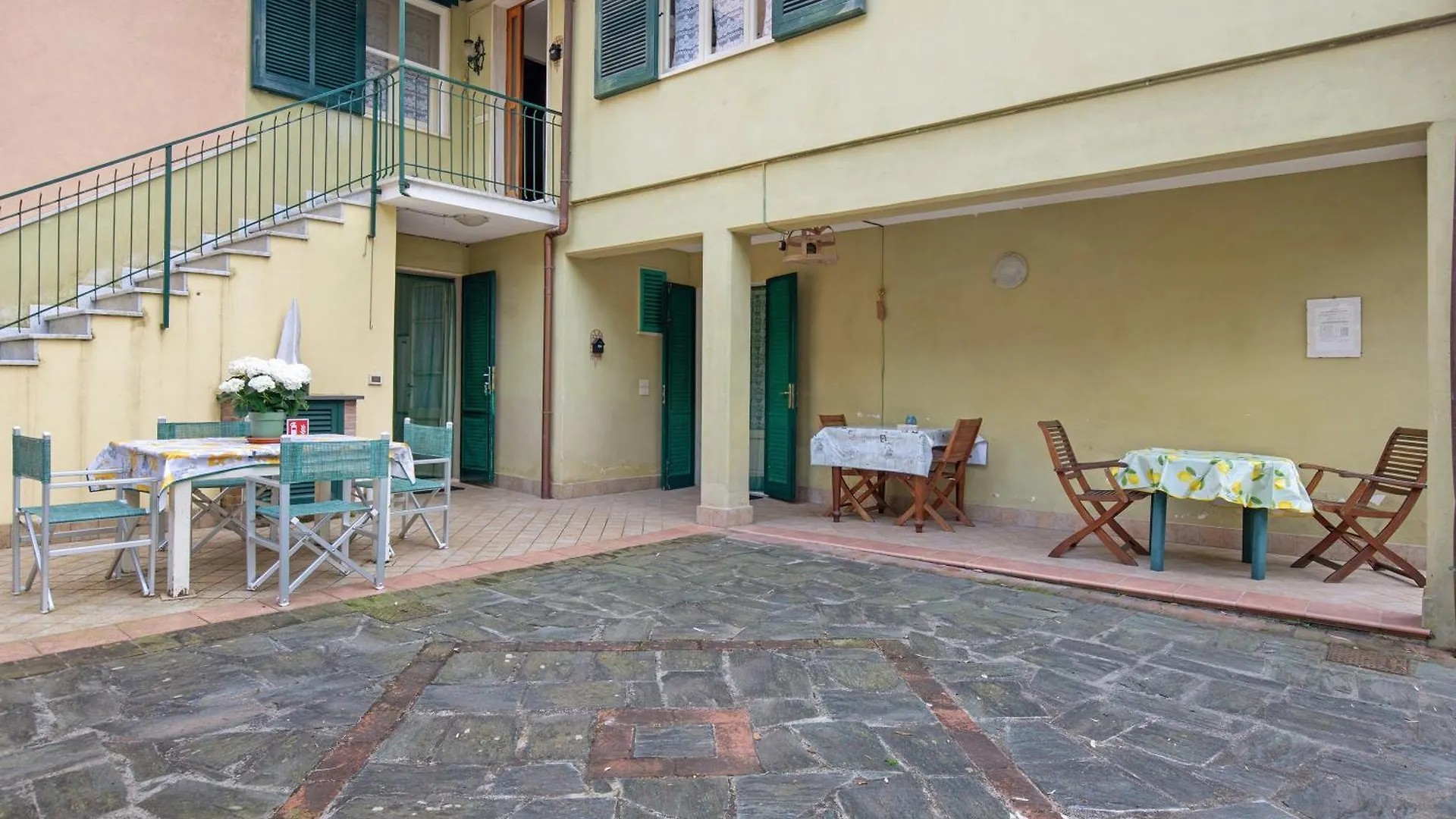 Palazzo Ferretti - Pietrasanta Villa